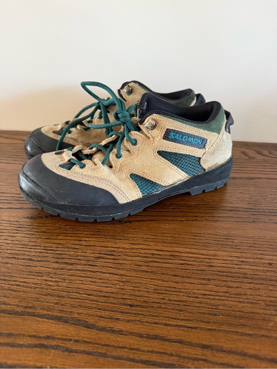 Salomon Shoes - Salomon Tan and Teal Hiking Shoes